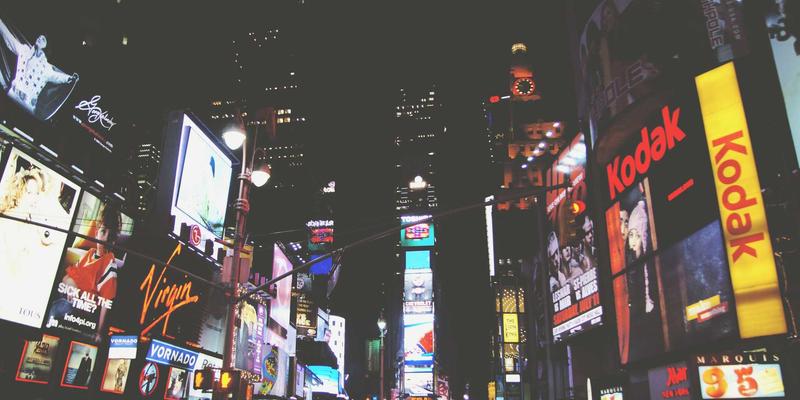 2L8L53：在图像分享社区中打造原创作品的数字身份密码